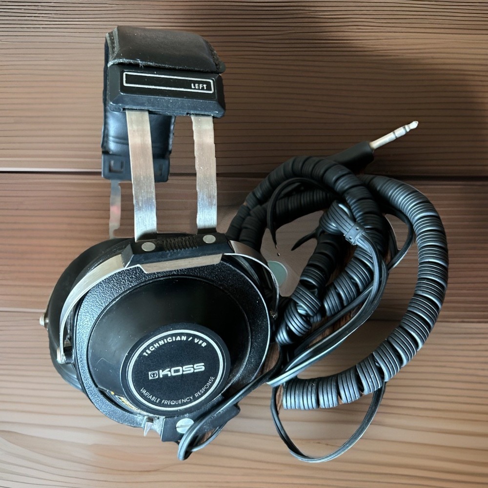 Koss Technician VFR Variable Frequency Response Headphones Tested Working